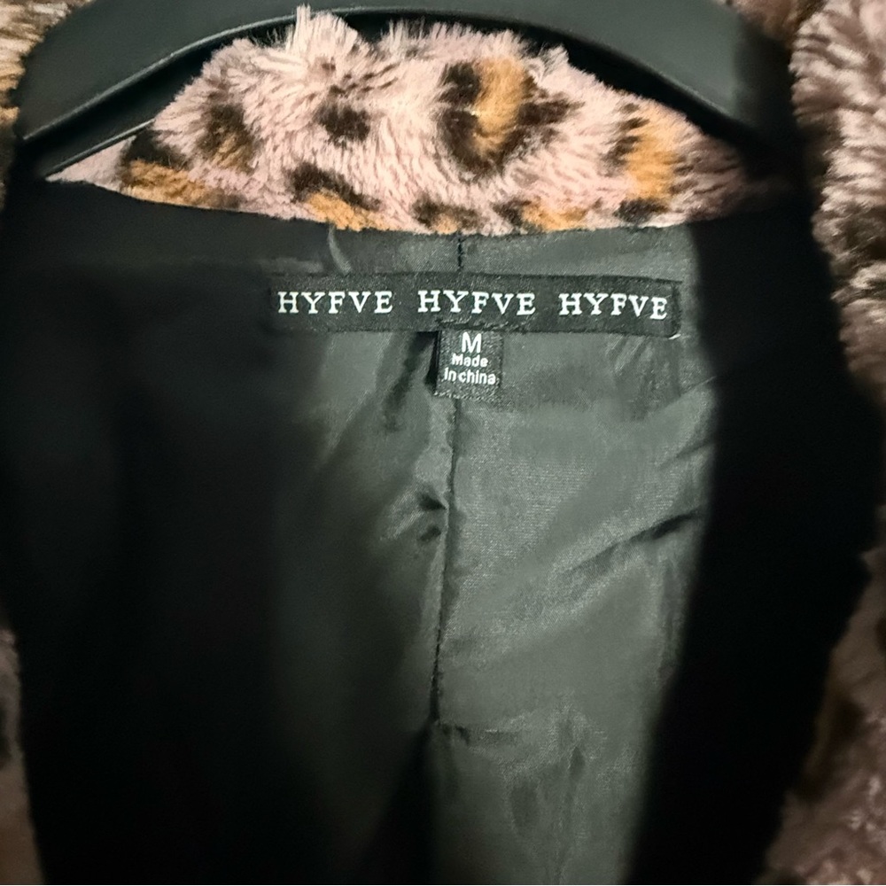 Fun Animal Print Jacket - Picture 4 of 8